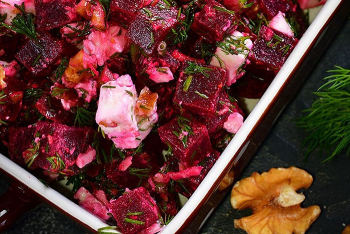 Beetroot salad with white cheese and walnuts